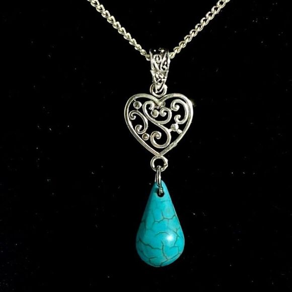 AUO Sterling 925 Silver Heart  & Turquoise Necklace - Picture 2 of 11